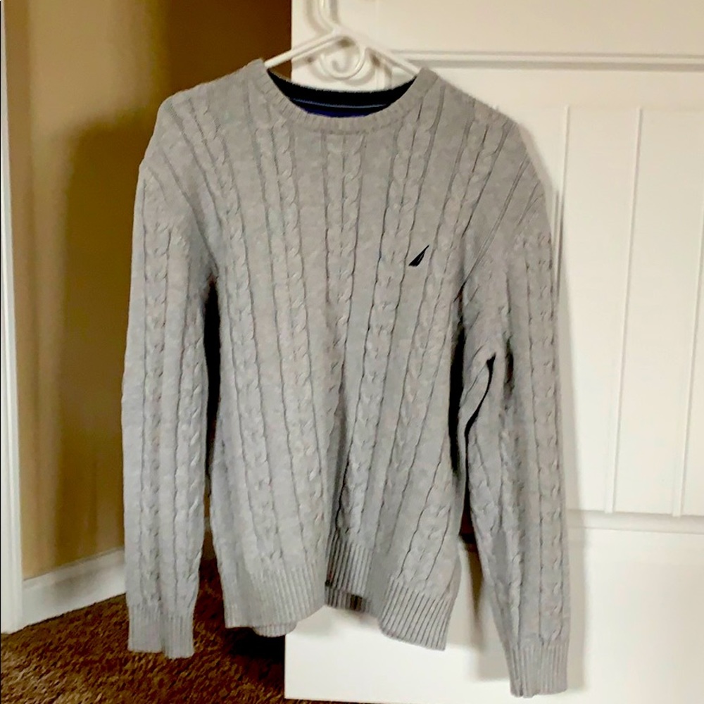 Men’s gray Nautica cable-knit sweater